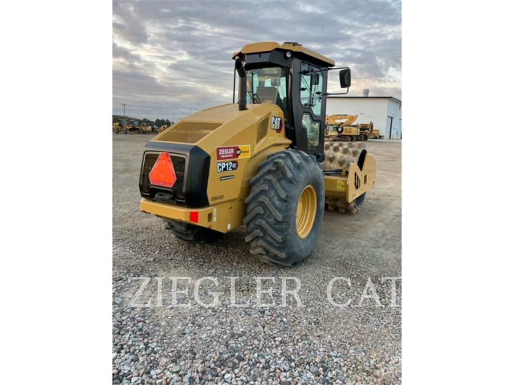 CAT CP12GC ソイルコンパクター