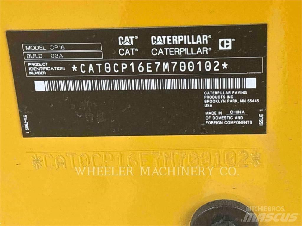 CAT CP16 振動ローラ