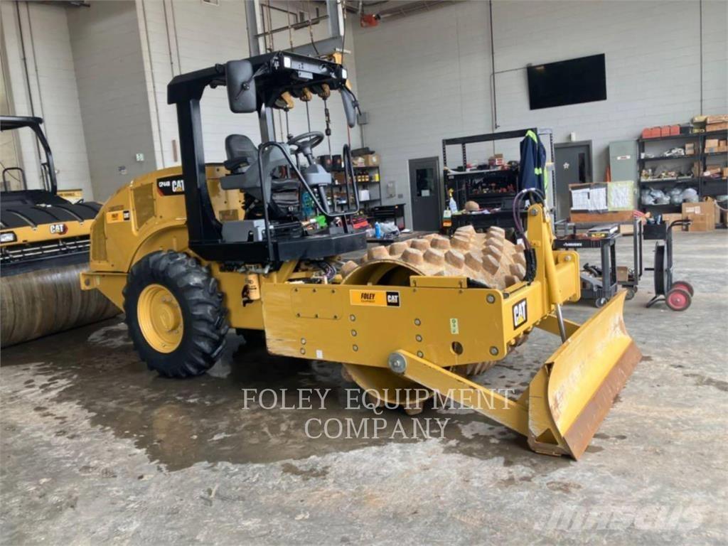 CAT CP44B ソイルコンパクター