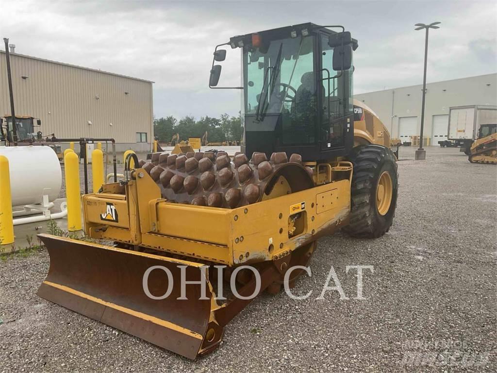 CAT CP56B ソイルコンパクター