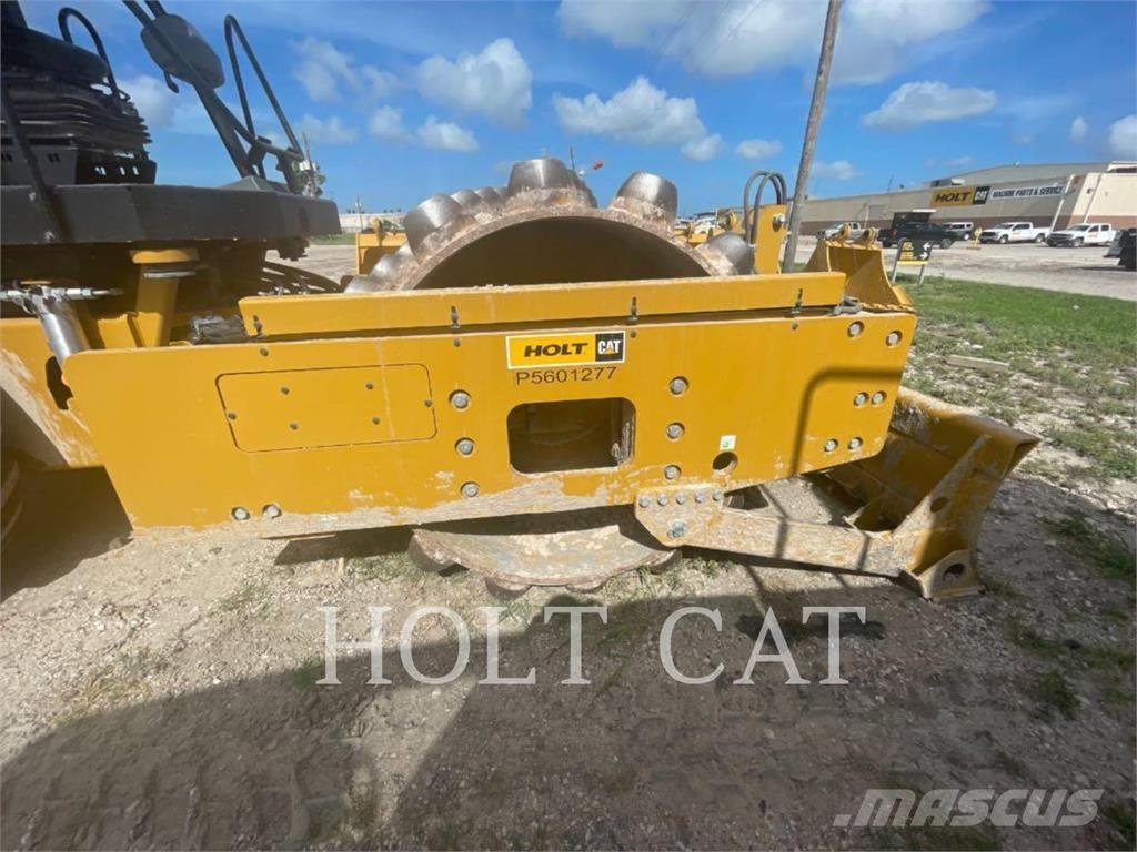 CAT CP56B ソイルコンパクター