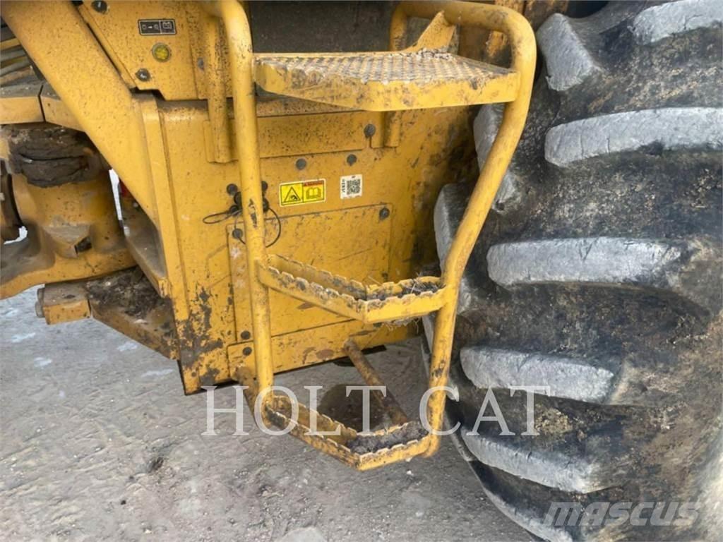CAT CP56B CAB 振動ローラ