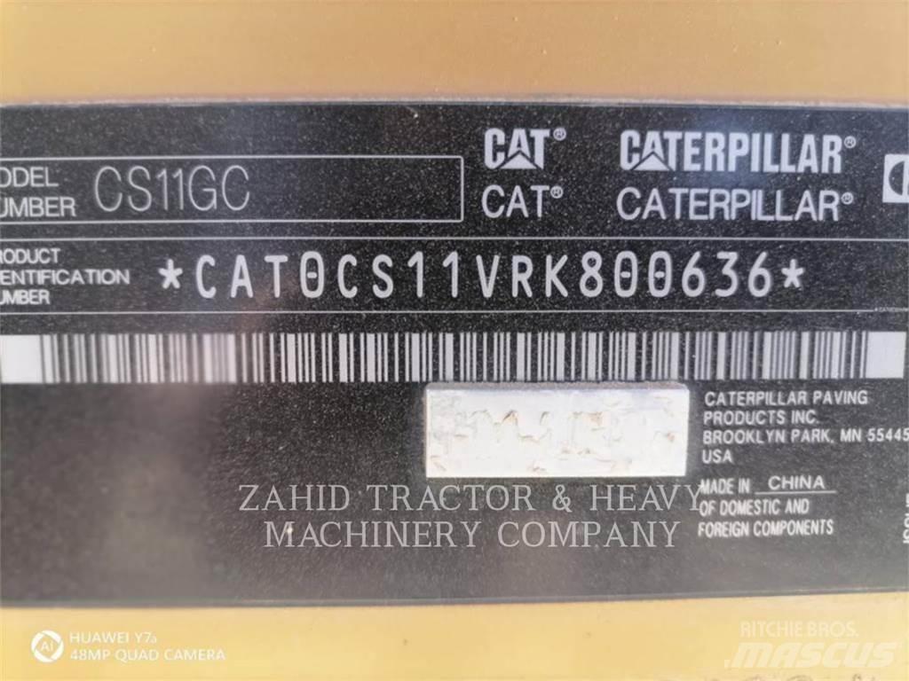 CAT CS 11 振動ローラ