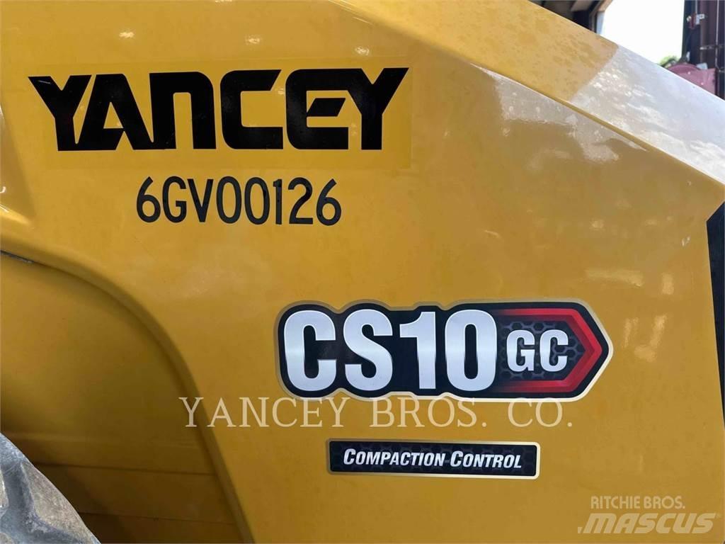 CAT CS10GC 振動ローラ