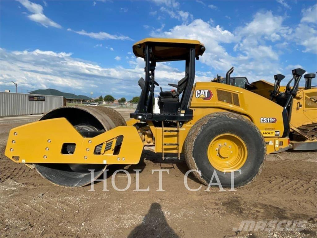CAT CS11GC 振動ローラ