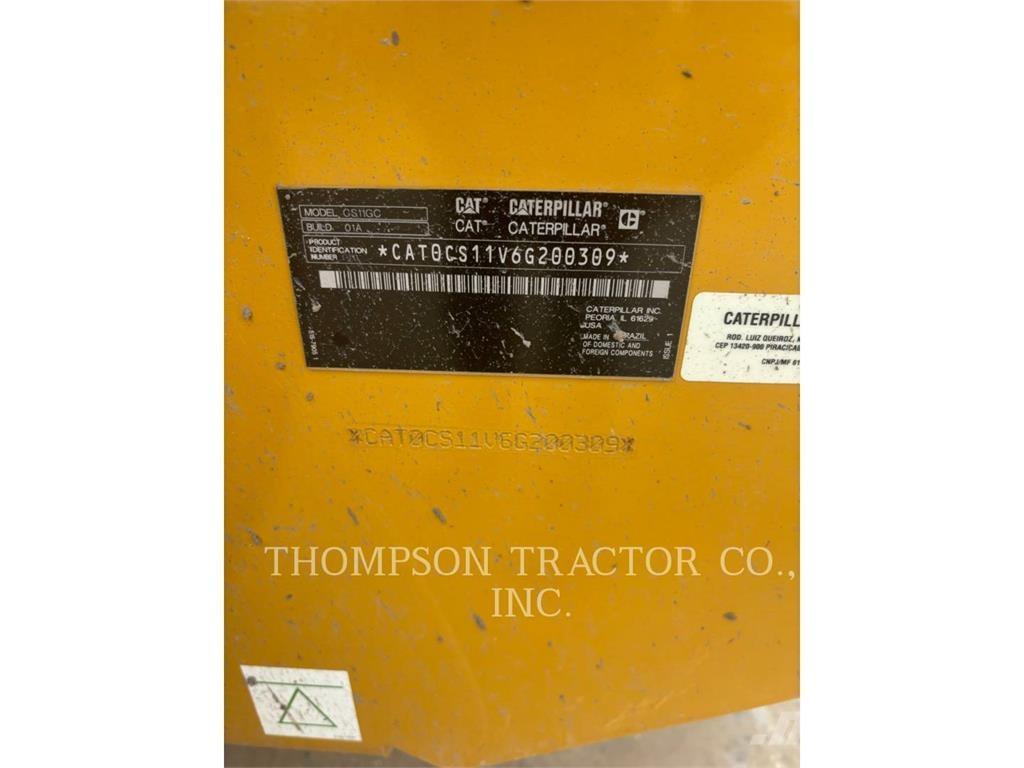 CAT CS11GC 振動ローラ