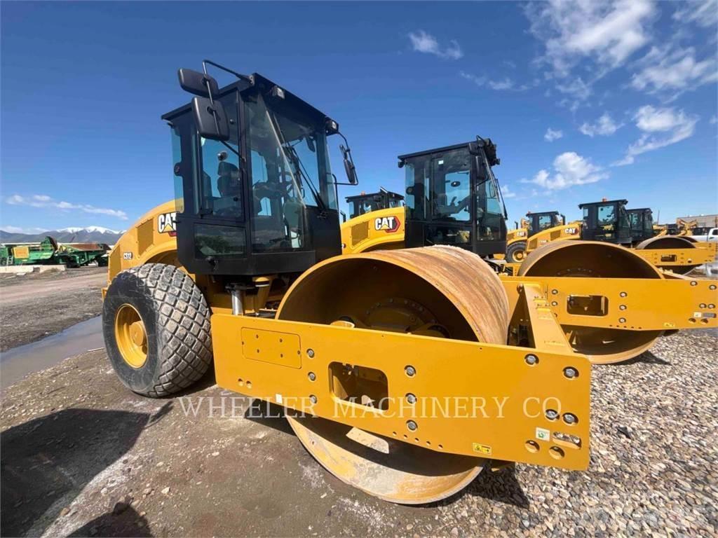 CAT CS12 振動ローラ