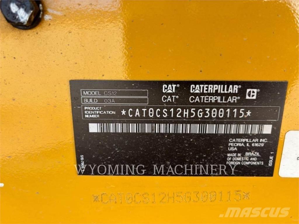 CAT CS12 アスファルトスプレヤ