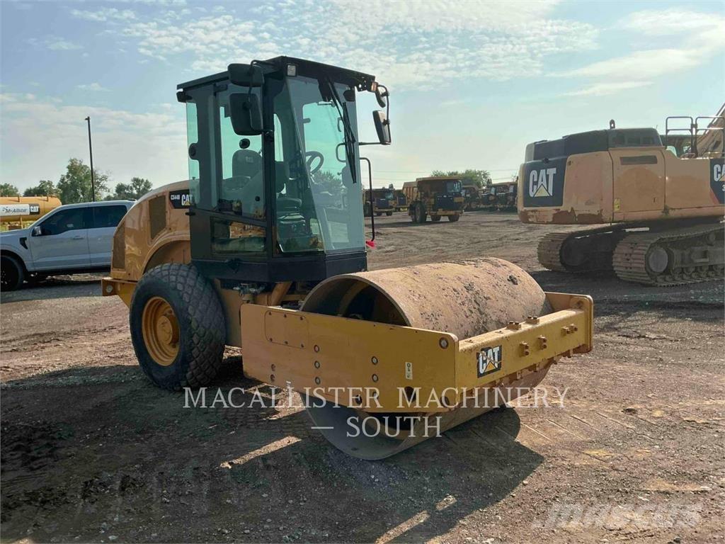 CAT CS44B 振動ローラ