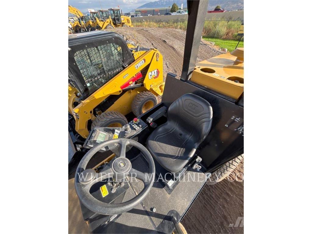 CAT CS5 振動ローラ