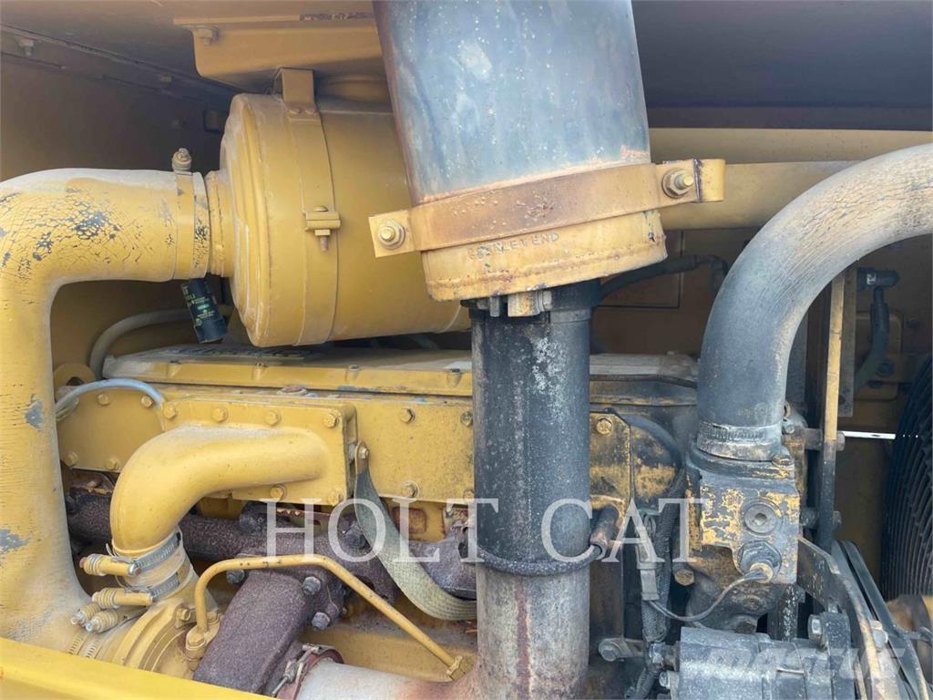 CAT CS563C AW ソイルコンパクター