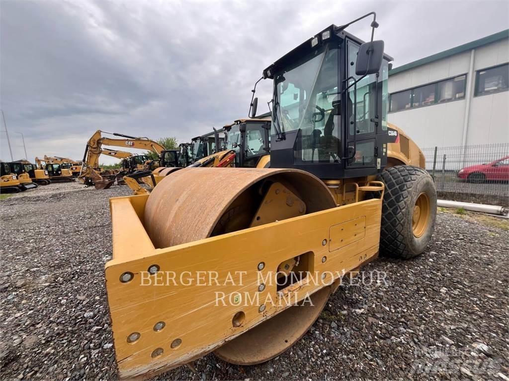 CAT CS64B 振動ローラ