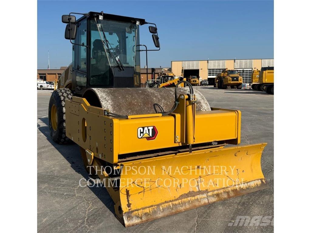 CAT CS68B 振動ローラ