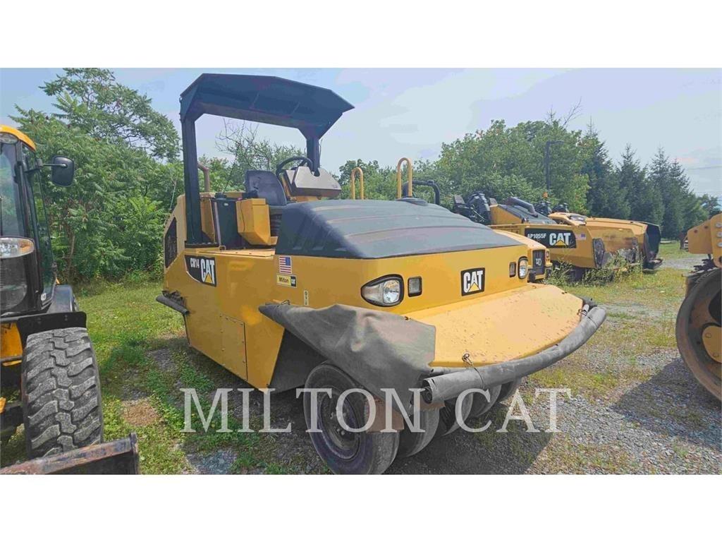 CAT CW14 タイヤローラ