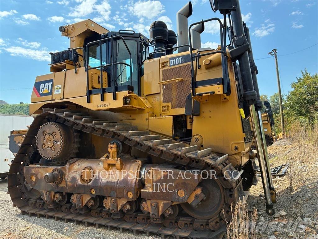 CAT D 10 T 2 ブルドーザー