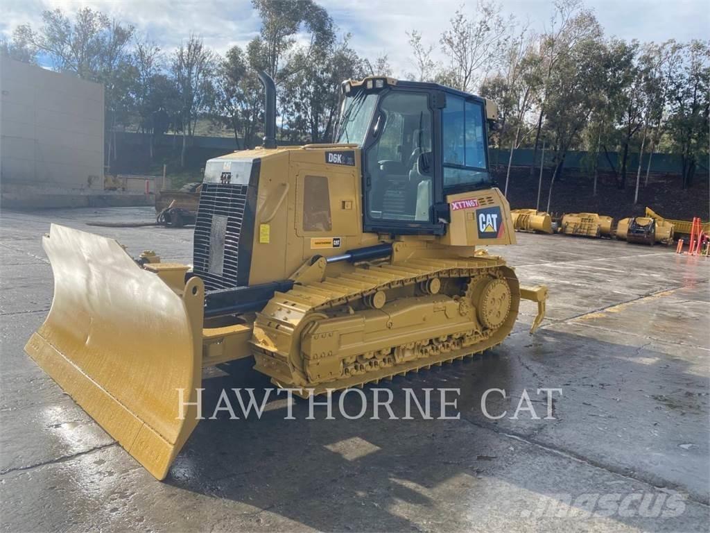 CAT D 6 K XL ブルドーザー