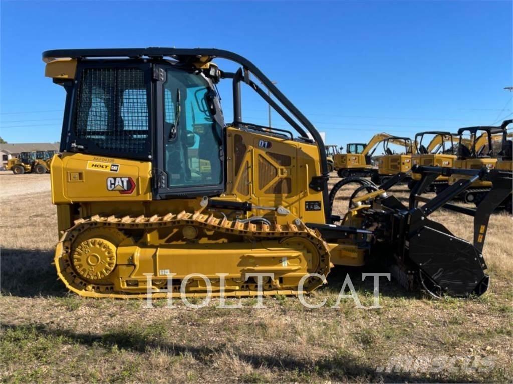 CAT D1 MULCHER ブルドーザー