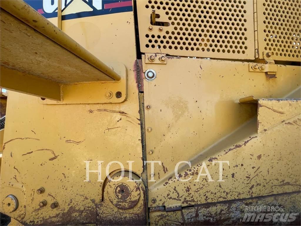 CAT D10R ブルドーザー