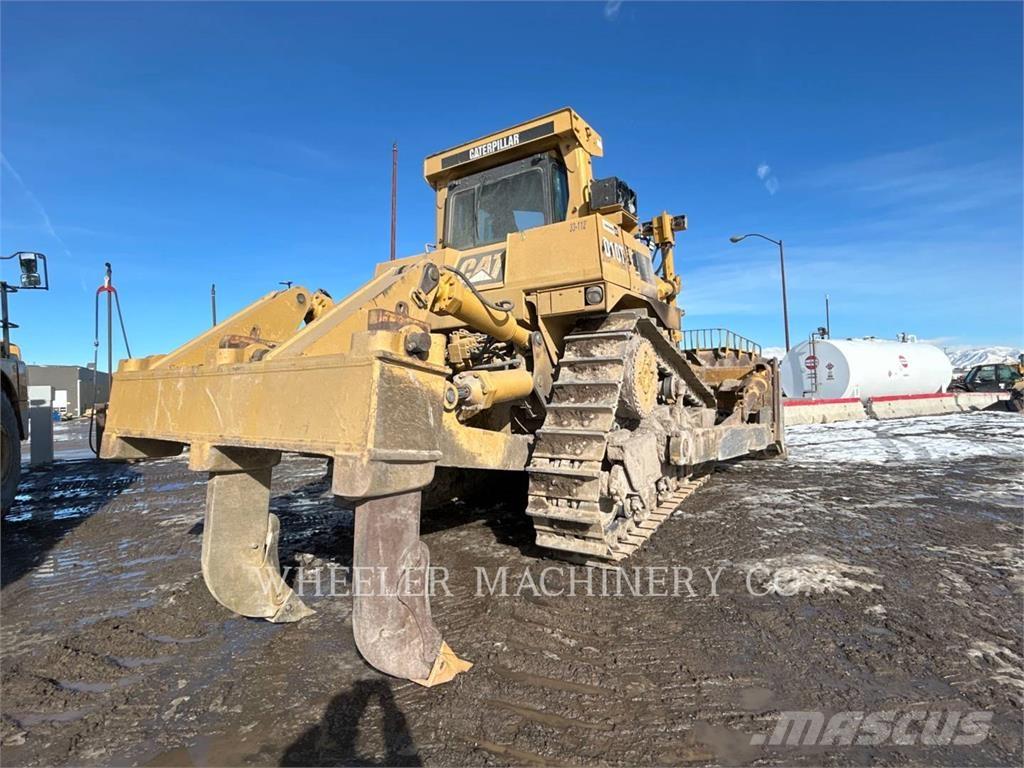 CAT D10T ブルドーザー