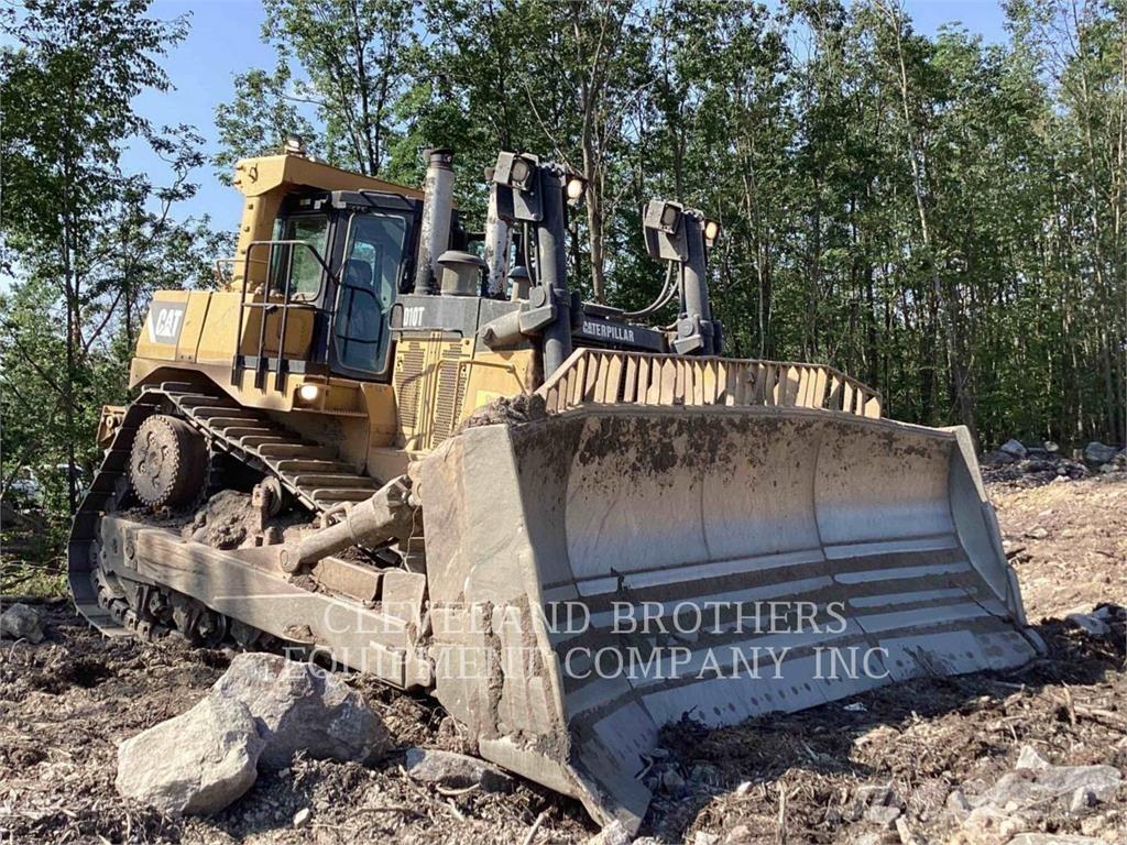 CAT D10T ブルドーザー