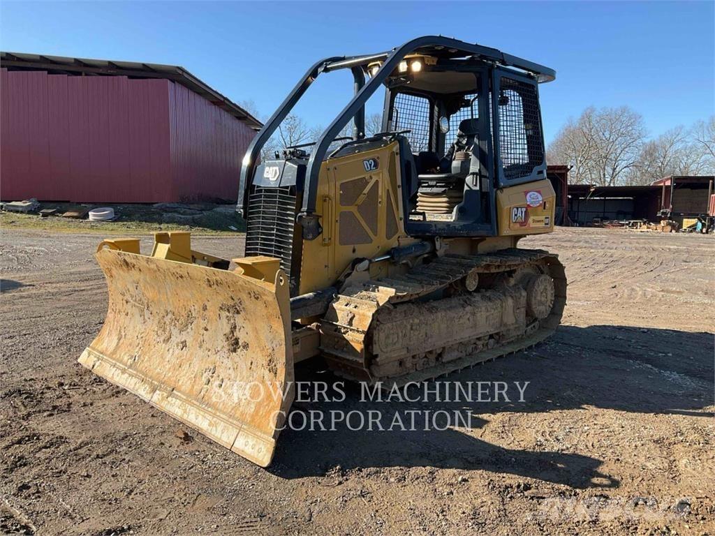 CAT D2 ブルドーザー