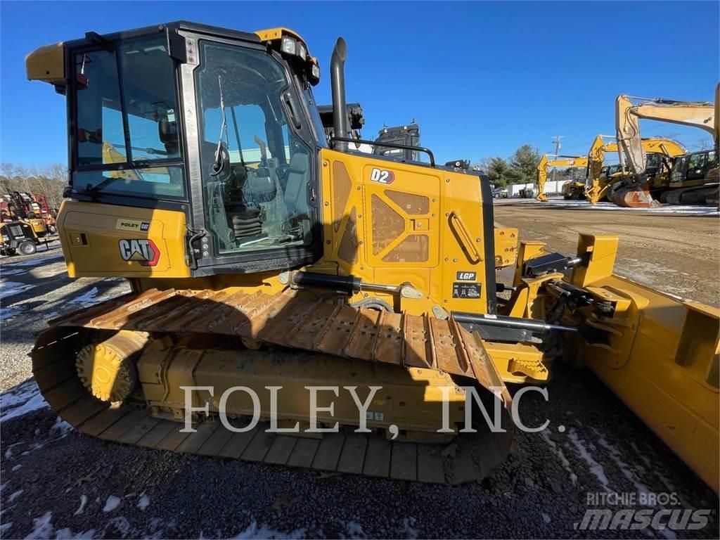 CAT D2-12 LGP ブルドーザー