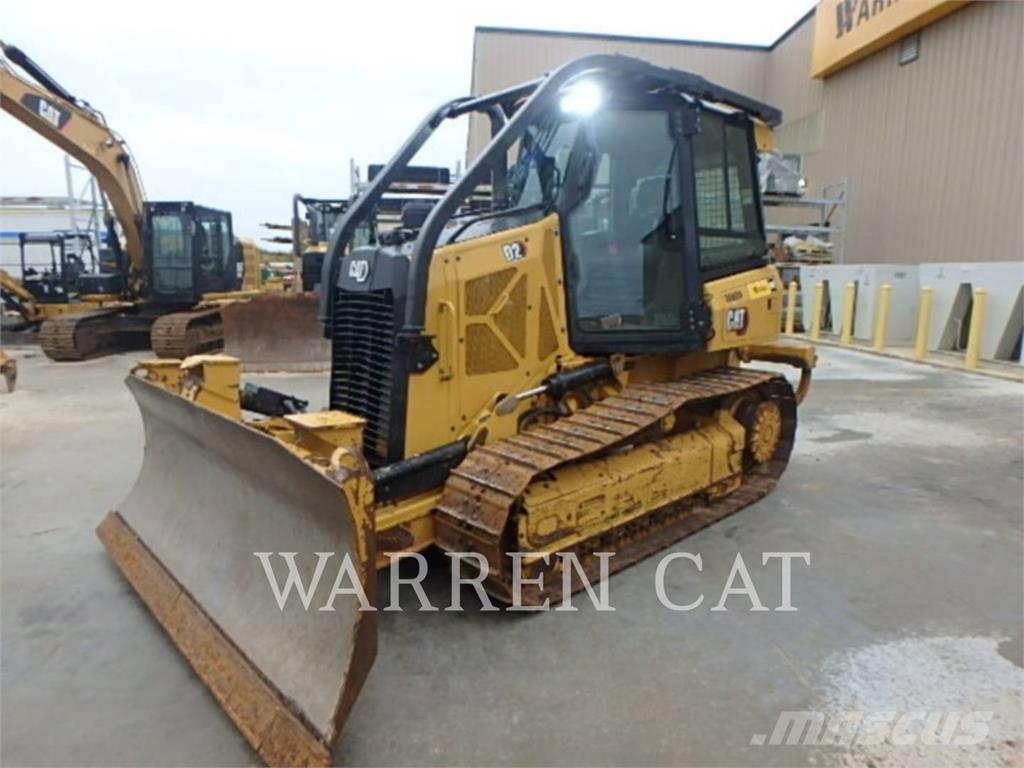 CAT D2 ARO ブルドーザー