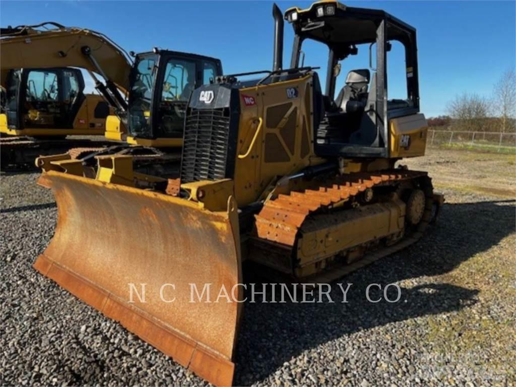 CAT D2 XLCN ブルドーザー