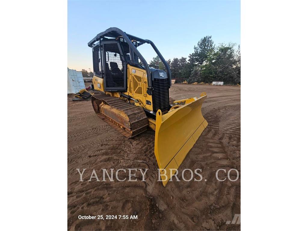 CAT D3 ブルドーザー