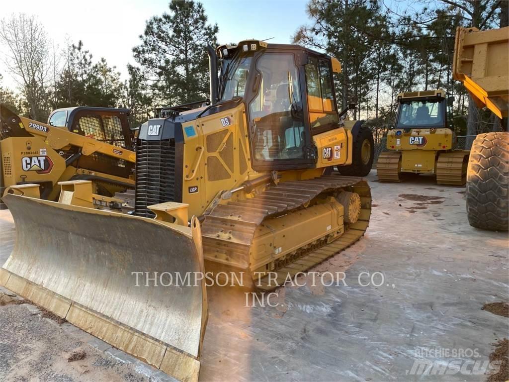 CAT D3 ブルドーザー