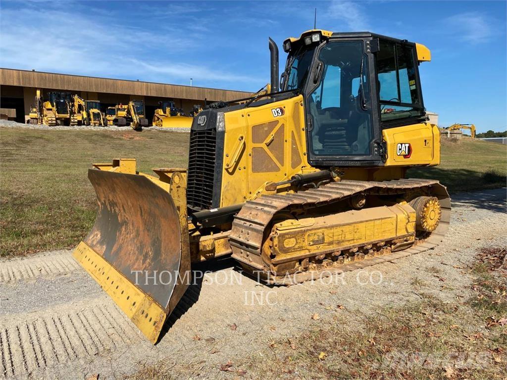 CAT D3 ブルドーザー
