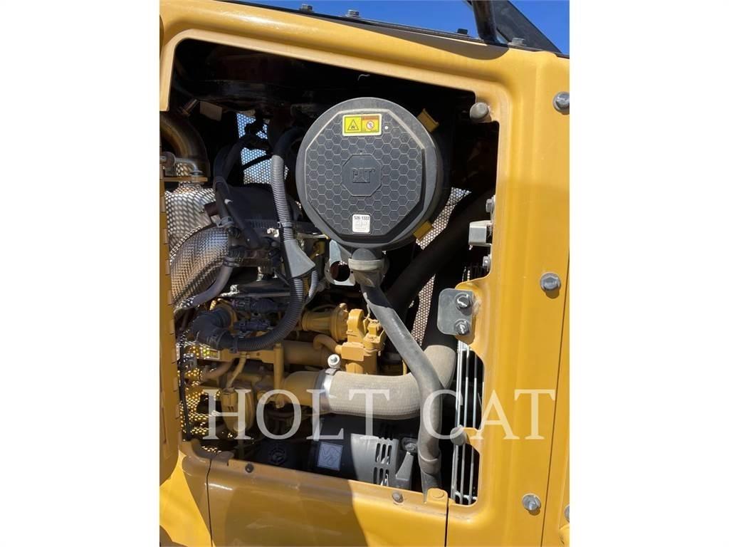CAT D3-12 ブルドーザー