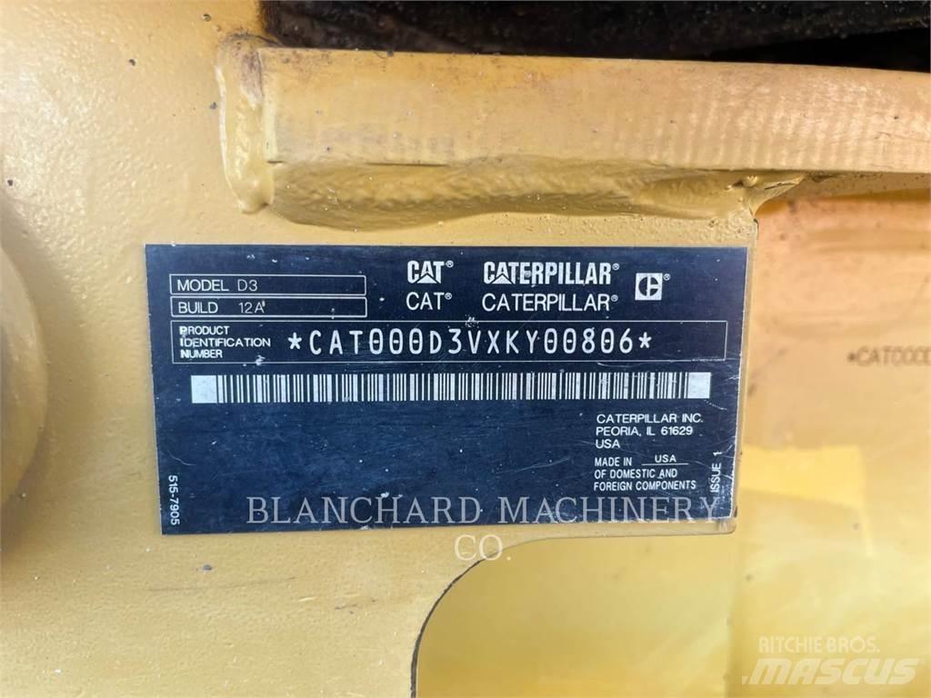 CAT D3-12LGP ブルドーザー