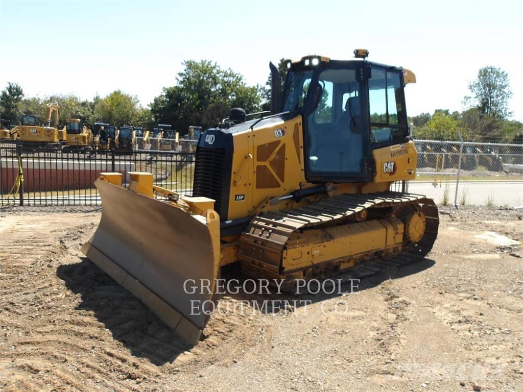 CAT D3-12LGP ブルドーザー
