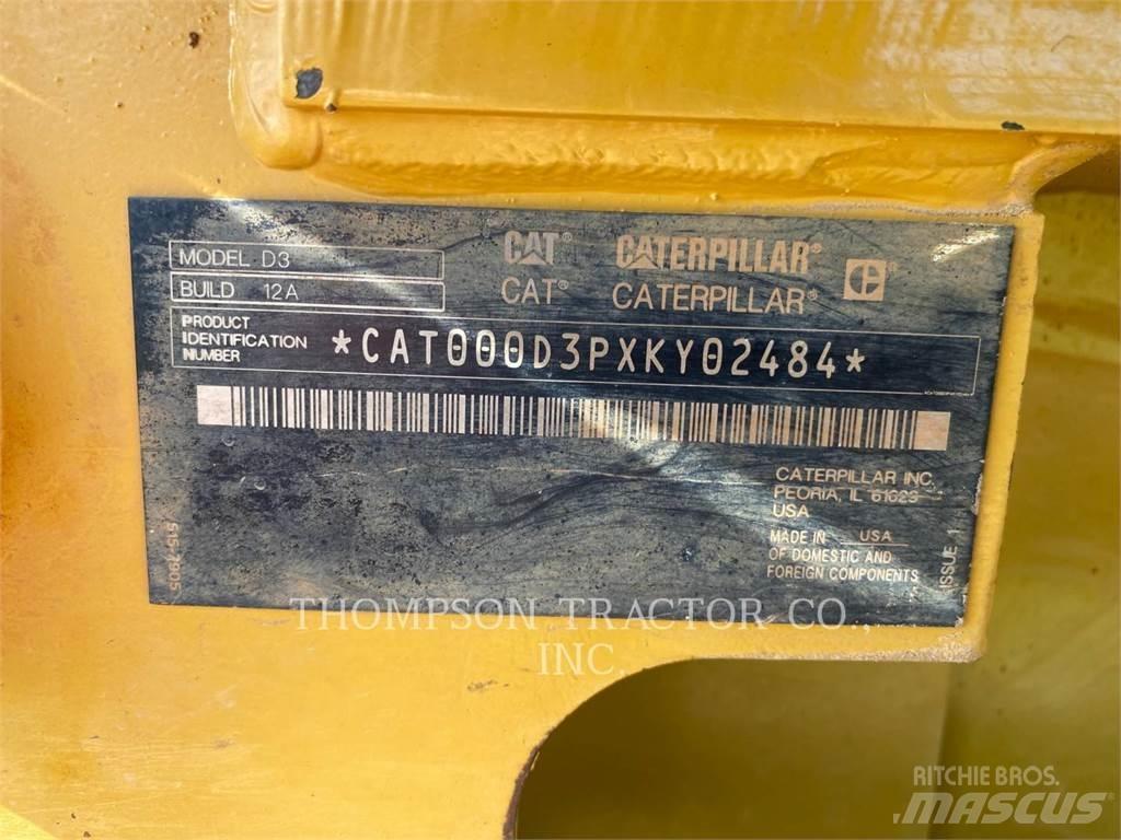 CAT D3 LGP ブルドーザー