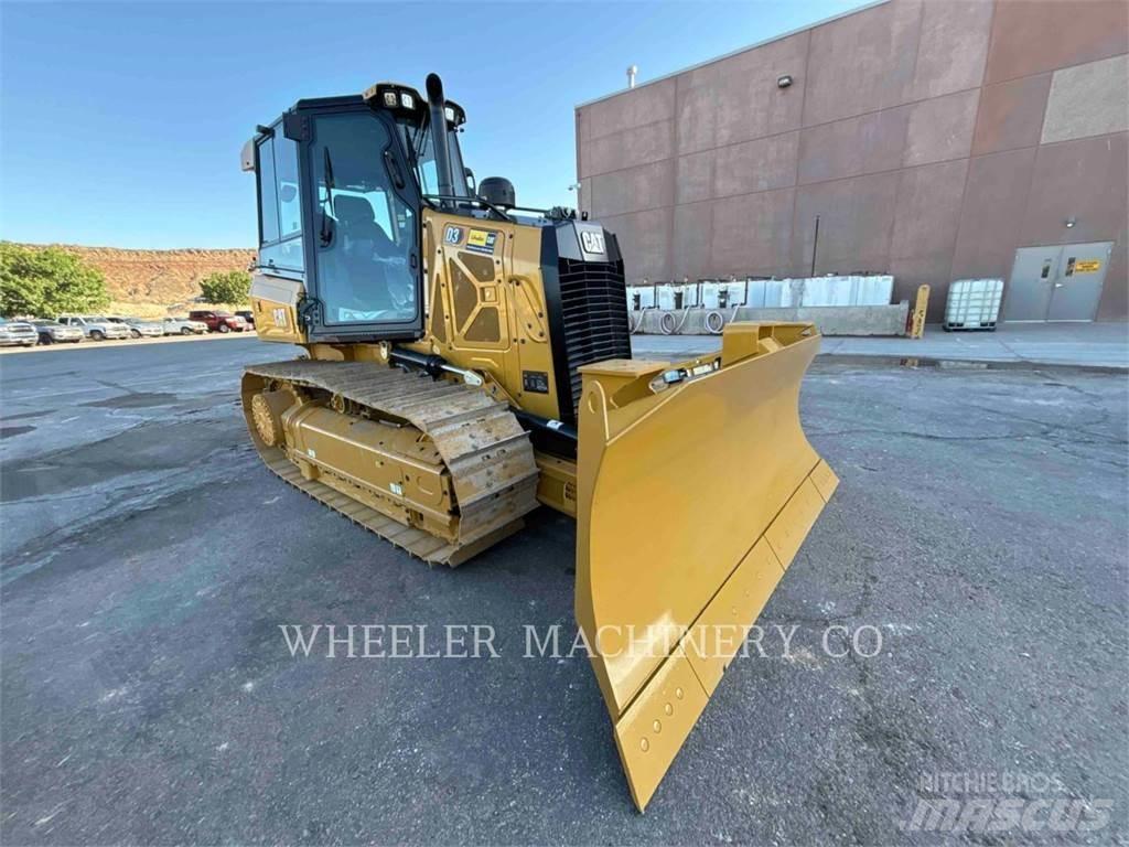 CAT D3 XL ブルドーザー