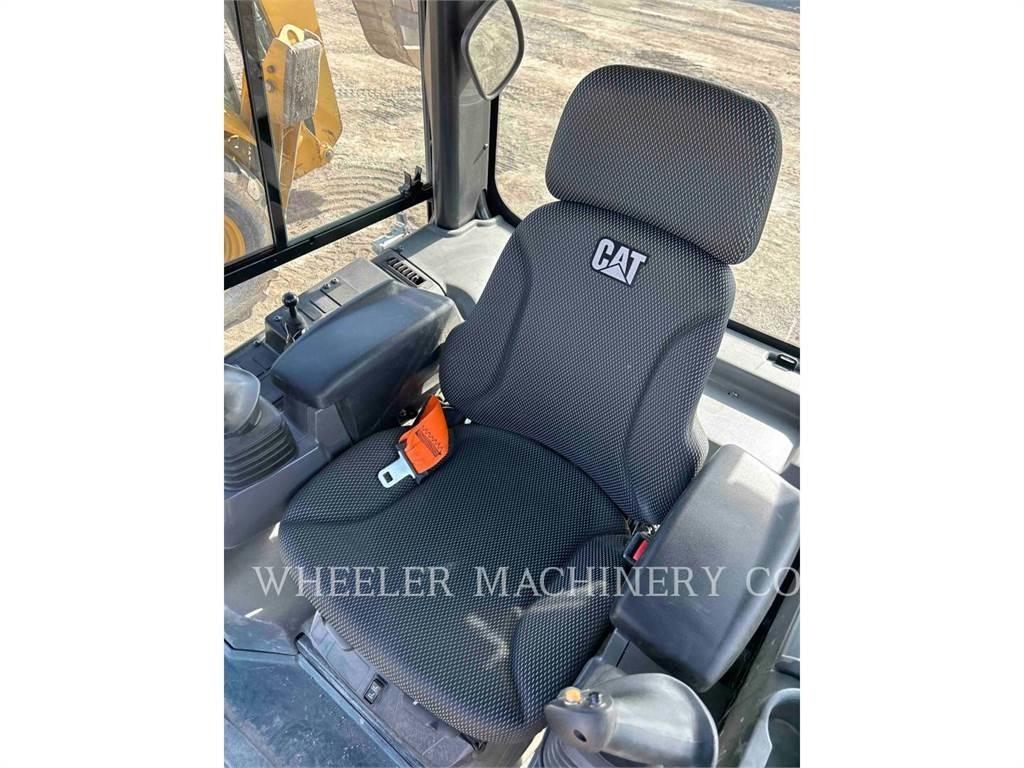 CAT D3 XL ブルドーザー