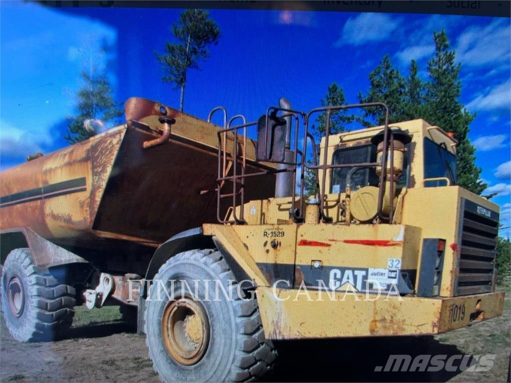 CAT D30D スクレイパー