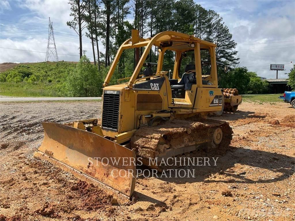 CAT D3GLGP ブルドーザー