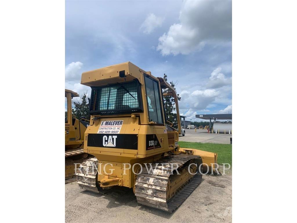 CAT D3GLGP ブルドーザー