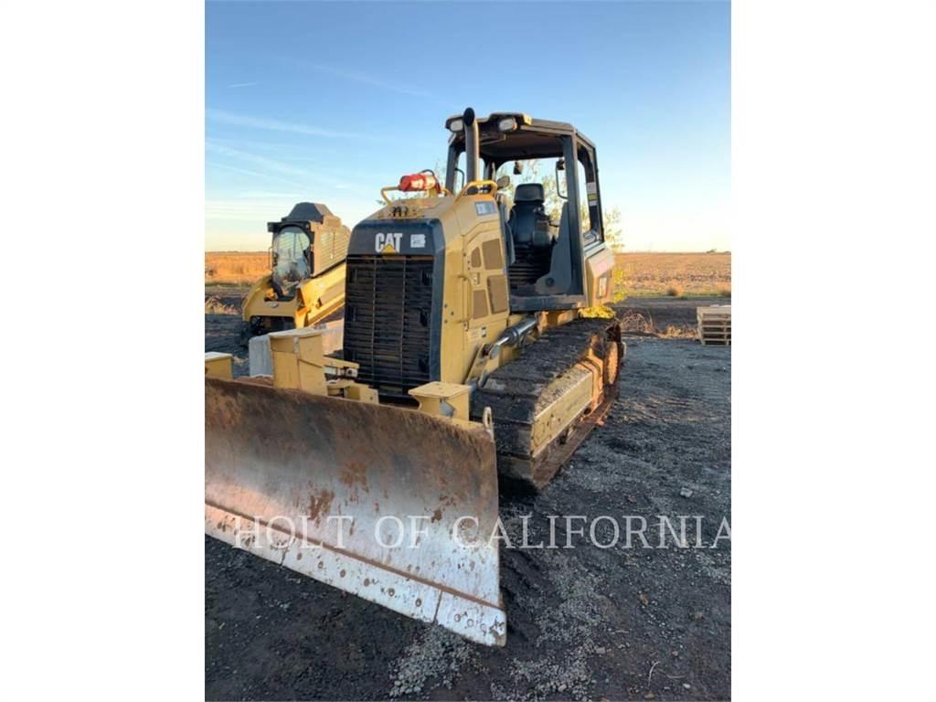 CAT D3K2 ブルドーザー