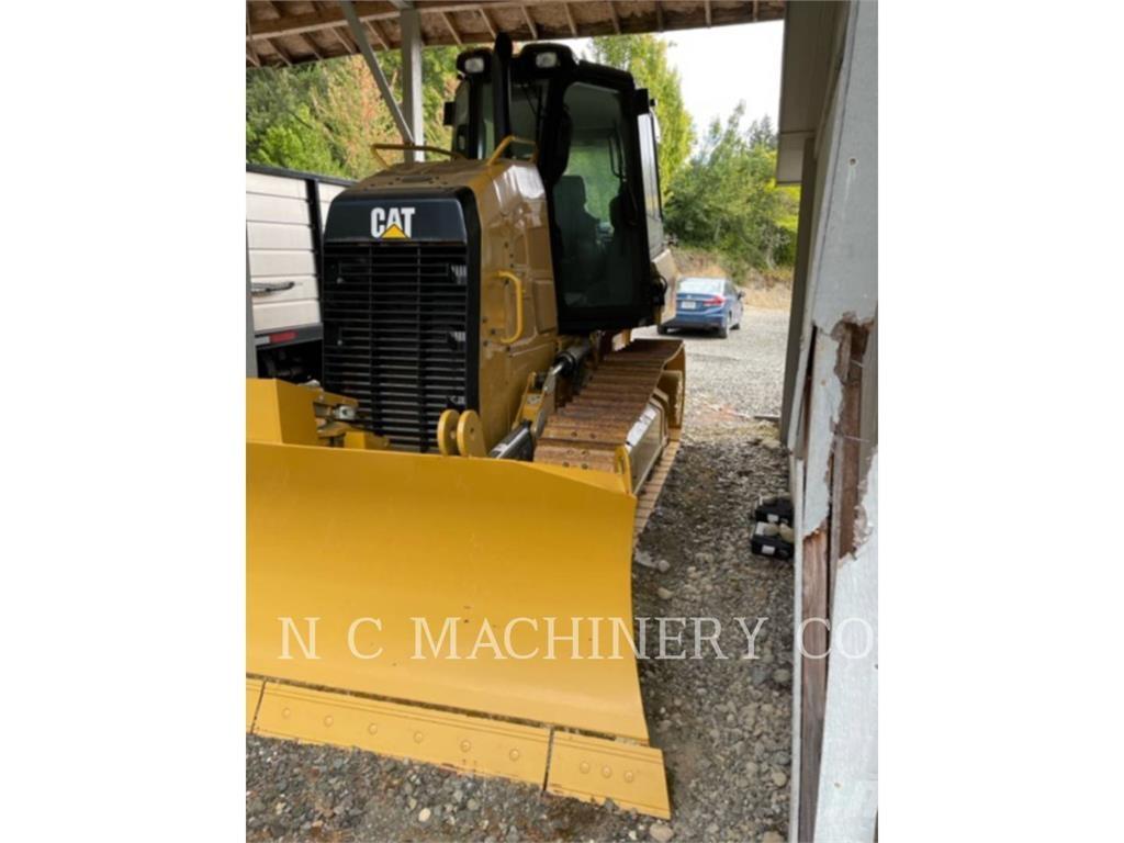 CAT D3K2 XLCB ブルドーザー