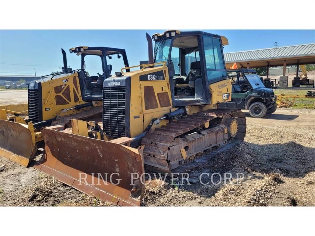 CAT D3K2LGP ブルドーザー