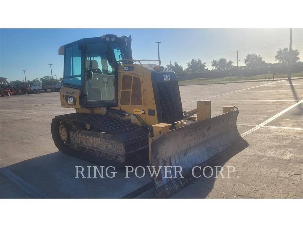 CAT D3K2LGP ブルドーザー