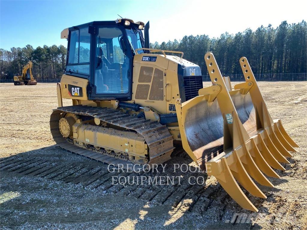 CAT D3K2LGP ブルドーザー