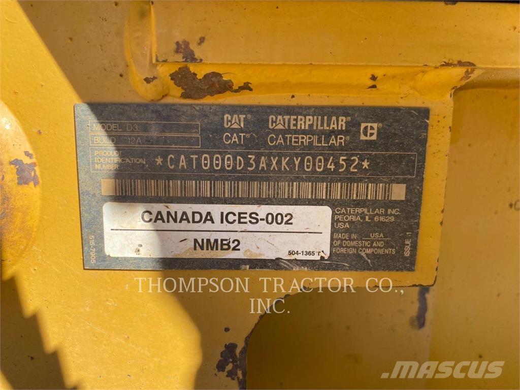 CAT D3LGP ブルドーザー
