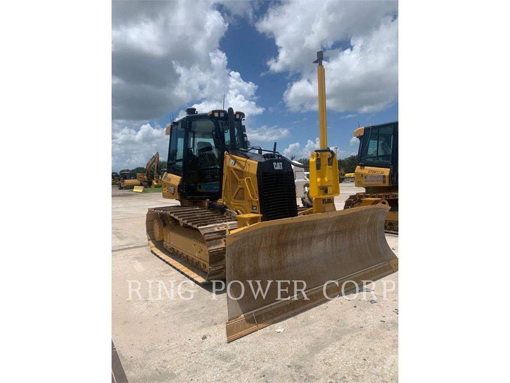 CAT D3LGPEW ブルドーザー