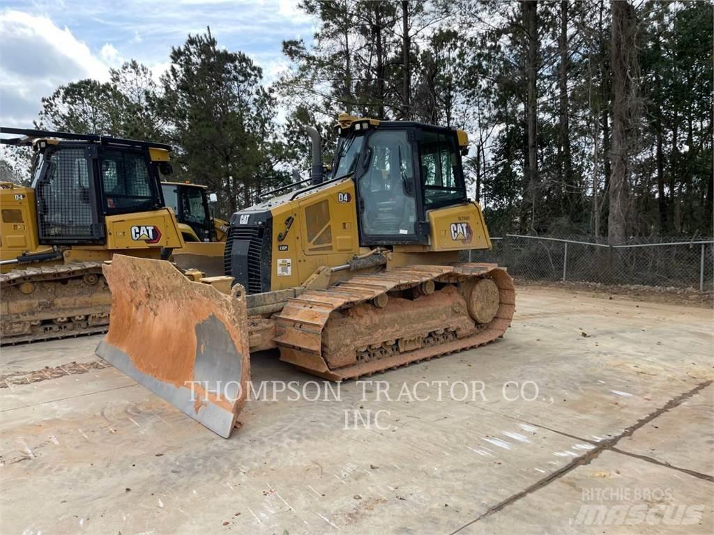 CAT D4 ブルドーザー