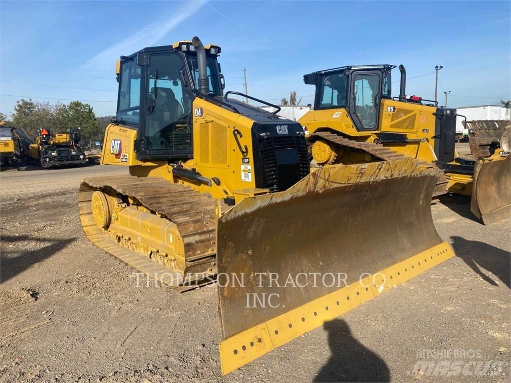 CAT D4 ブルドーザー