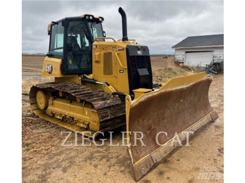 CAT D4 ブルドーザー